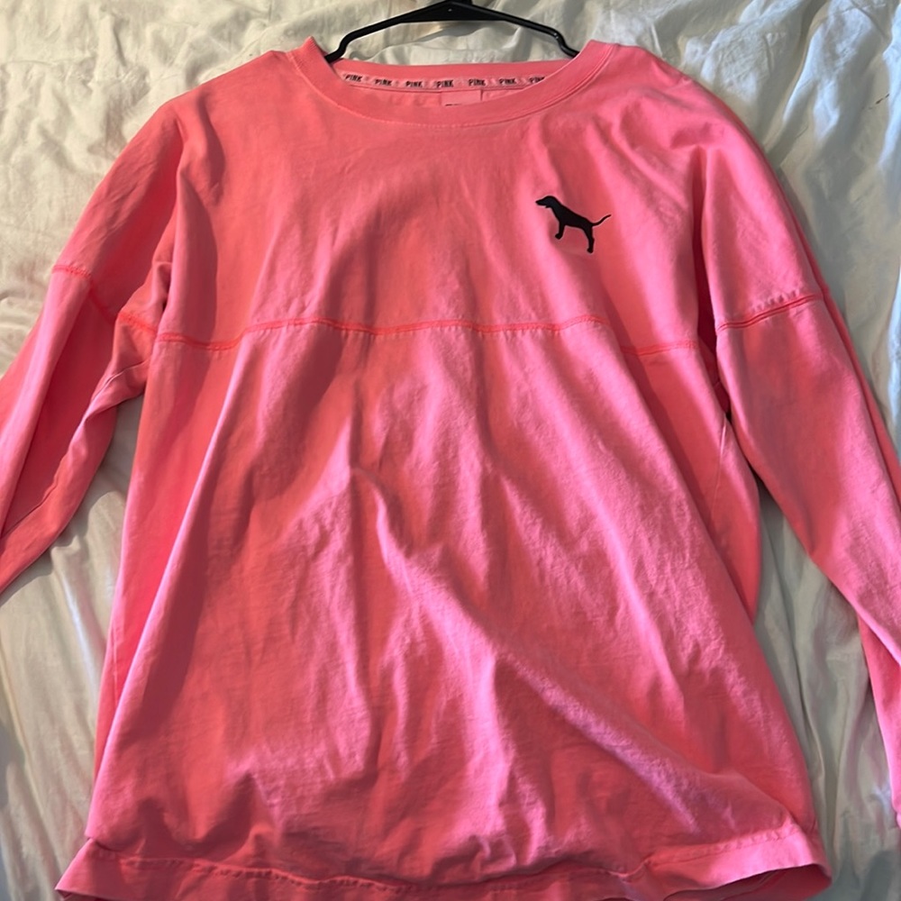 pink long sleeve shirt